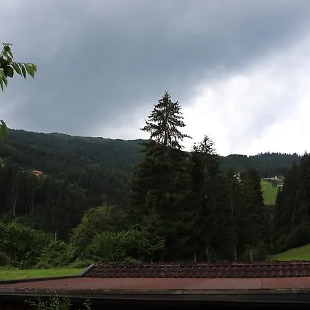 Lägenhet Haus Tirol
