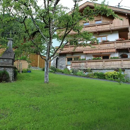 Haus Tirol * Fuegenberg