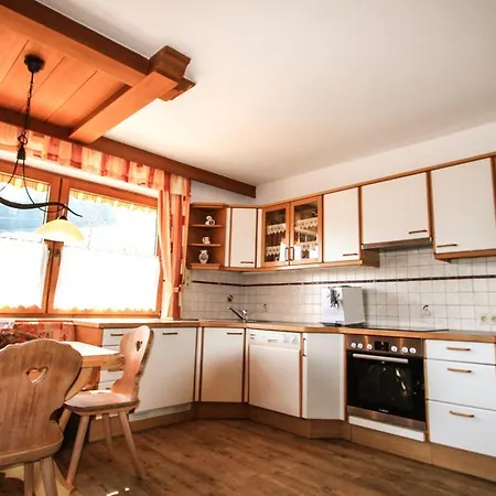 Haus Tirol Lägenhet Fuegenberg
