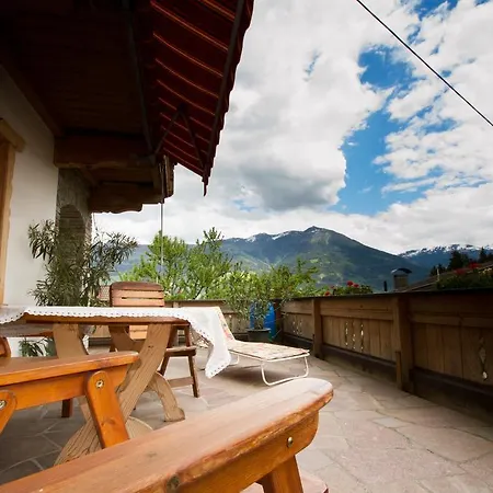 Lägenhet Haus Tirol