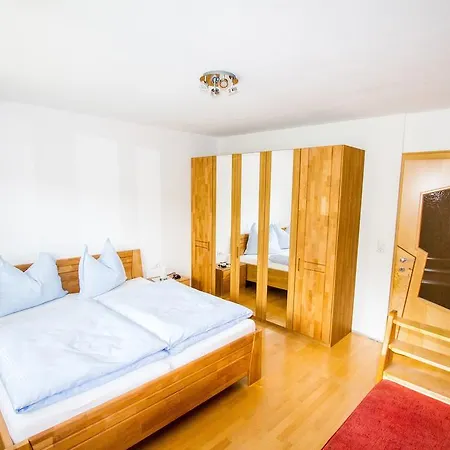 Haus Tirol *